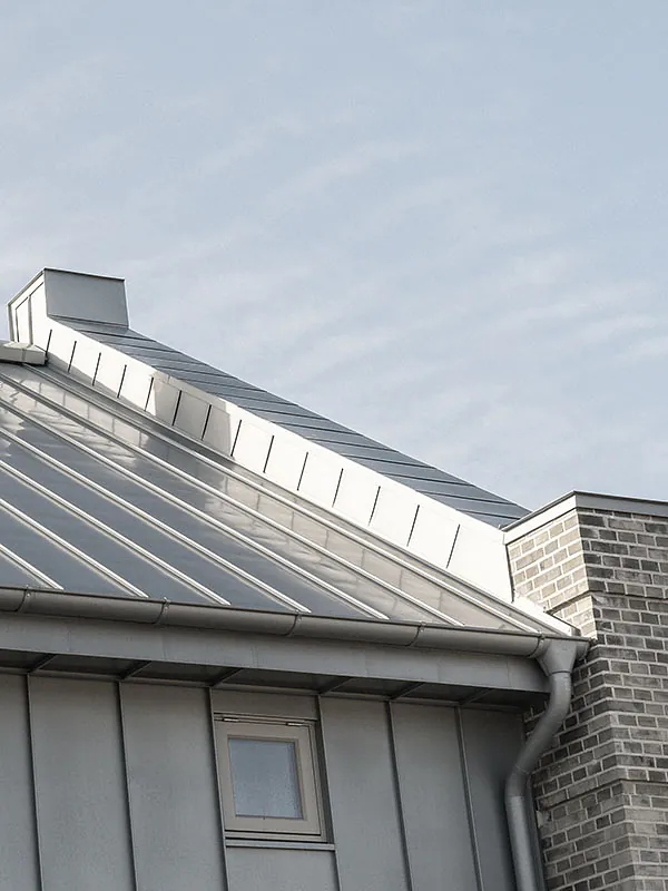 Modernes Metalldach